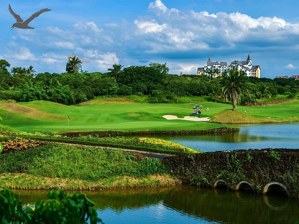 De Albatross Sport presenteert: top 10 golfbanen voor 2024-2025