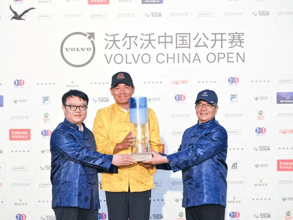 De Albatrossport juicht voor de overwinning van Wu Ashun op de Volvo China Open